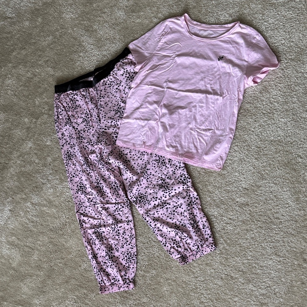 Victoria's Secret Light Pink Hearts Pajama Set